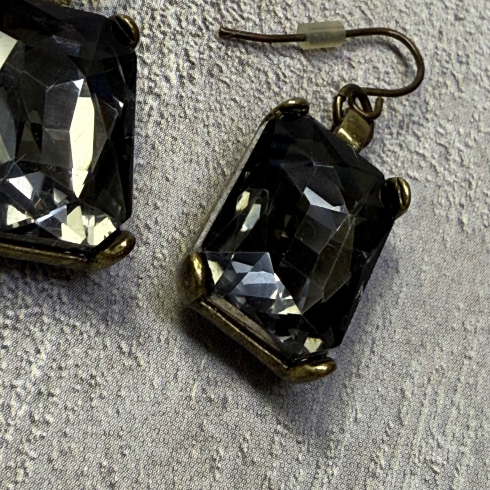 Vintage-Style Black Crystal Rectangular Dangle Ea… - image 5