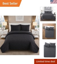 Elegant King 3-Piece Bedding Set: Breathable Quilt Shams in Sophisticated Gray
