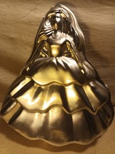 Wilton Birthday Barbie Aluminum Cake Tin #2105-3500 Vintage 1995 Mattel