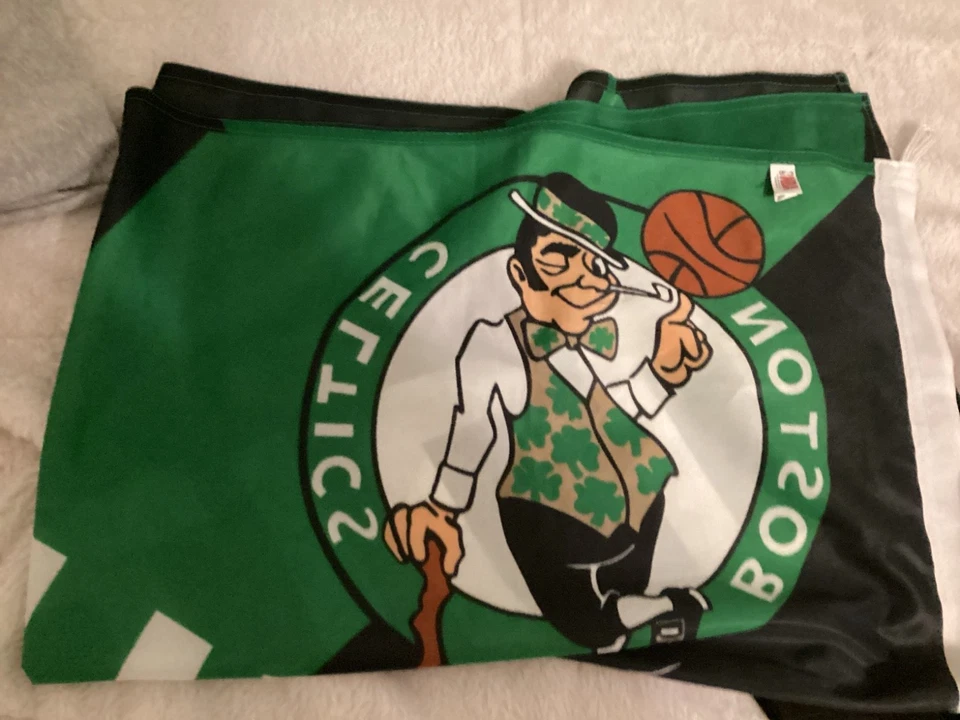 LOTE DE 5 ARTÍCULOS BOSTON CELTICS Foto 2 de 4