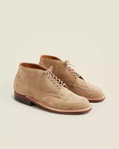 Made In USA - 11D US Alden / J.Crew Moc Toe Chukka Suede Boots Beige