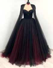 Vintage Strapless Wedding Dresses with Beaded Cape Court Train Bridal Gowns