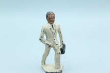 Vintage Manoil Barclay Toy lead Soldier Figure Collectible  9 B11 