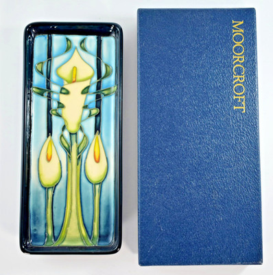 MOORCROFT CALLA LILY STIFTABLAGE 2003 EMMA BOSSONS - VERPACKT