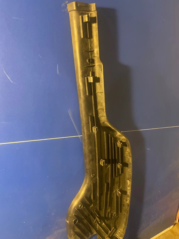 Almohadilla de paso trasera derecha GMC Chevy 5.3 OEM Yukon, Tahoe, Silverado, suburbana Foto 2 de 2