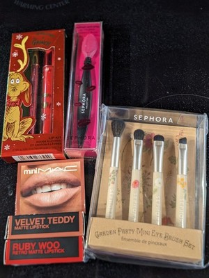Sephora Mixed Lot (4) Piece Eye Brush COLLECTION Mini Garden Party & Grinch Lips