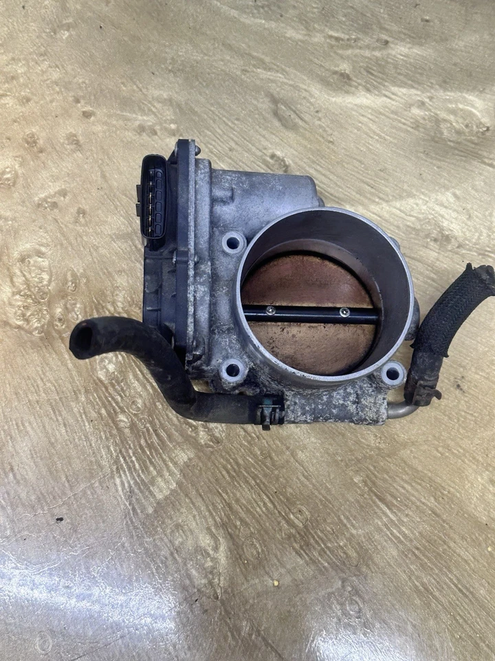 2007-2017 Lexus LS460 ls460L LS600h GS460 Genuine Throttle Body 22030-38010 OEM - Image 2 of 4