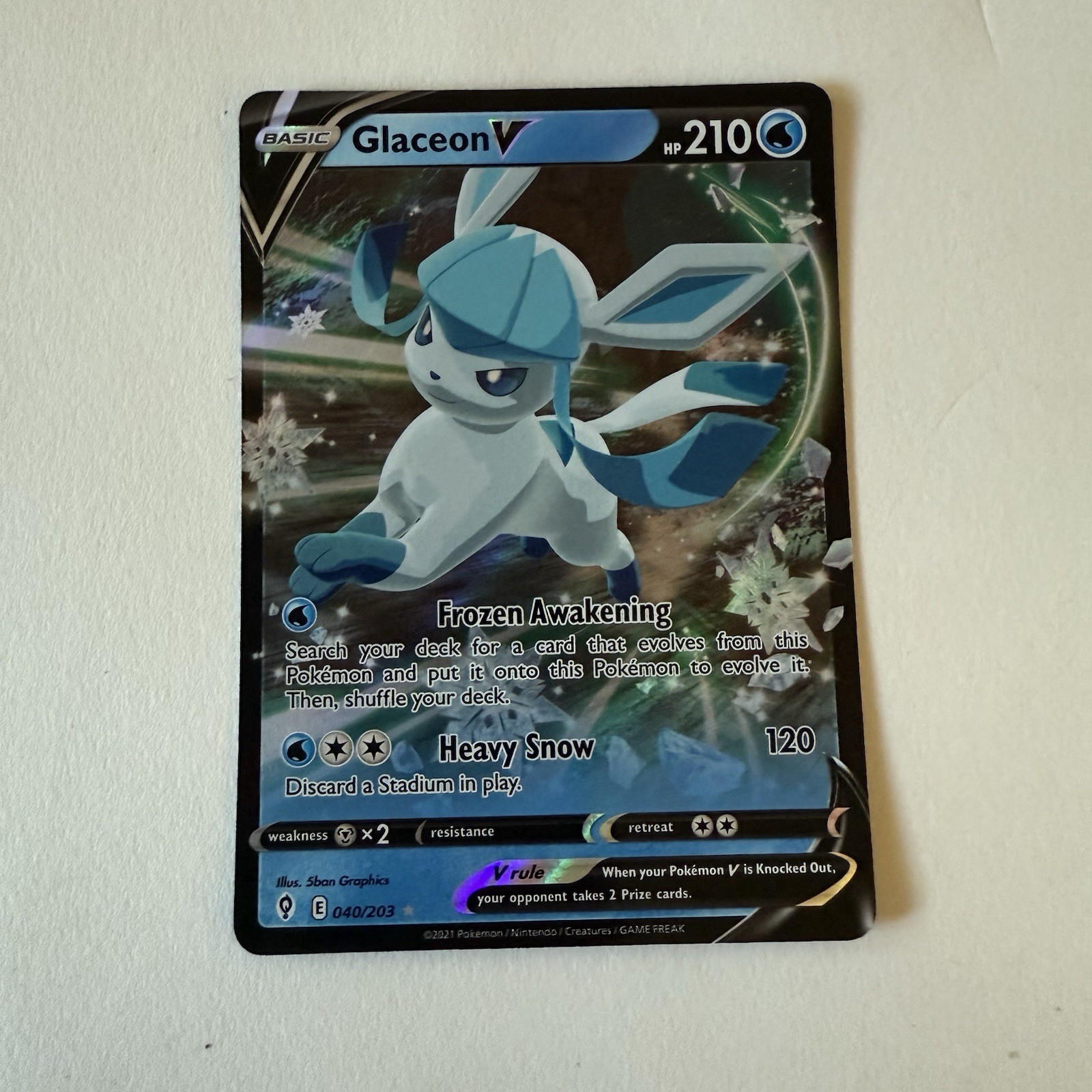 Pokémon TCG Glaceon V Evolving Skies 040/203 Holo Ultra Rare Near Mint Condition