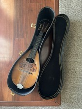 Early 1900s Washburn Bowlback Mandolin w / Case.