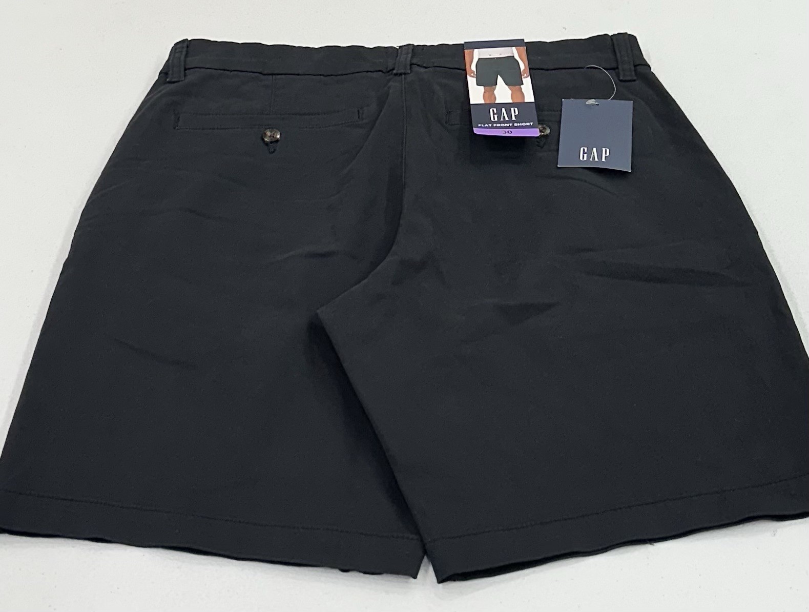 Gap Men's Flat Front Shorts, Black, Size 30