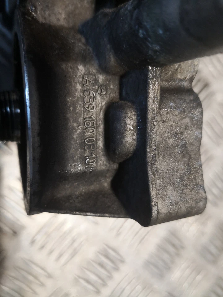 SMART FORFOUR 454 Oil Filter Housing 6391800310 1.5 Diesel - Image 4 of 4