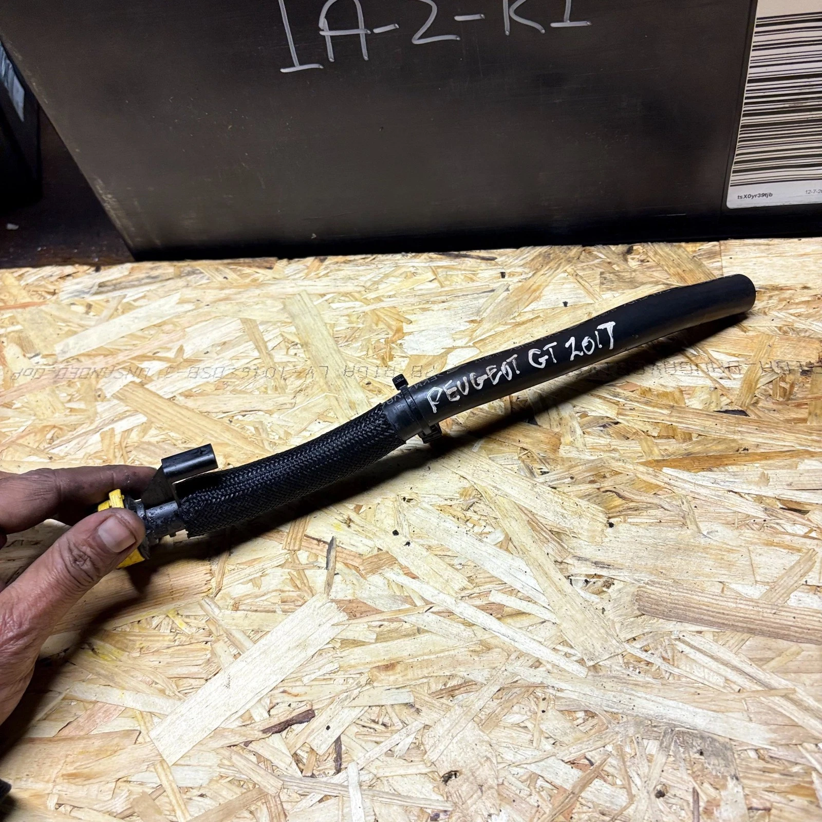 ThePartPilot Peugeot HSR22853 used hose pipe