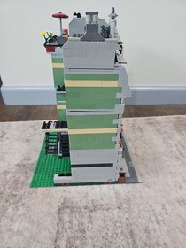 LEGO 10185 Creator Expert - Green Grocer Modular Buildings -  InComplete