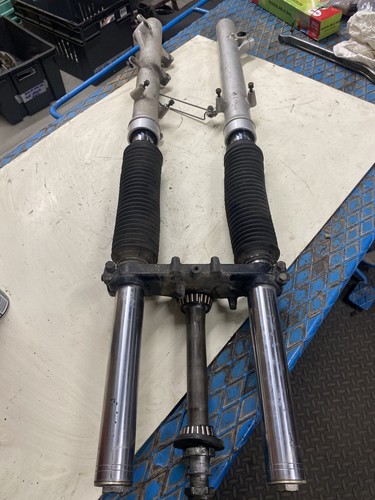 Fourche pour Suzuki 650 DR RS SE - SP42A main image 1