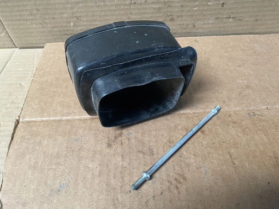 66-69 Honda CM91 C90 Cub Airbox Air Filter Box w/ Mount Bolt OEM -60 B5 - Image 3 of 4