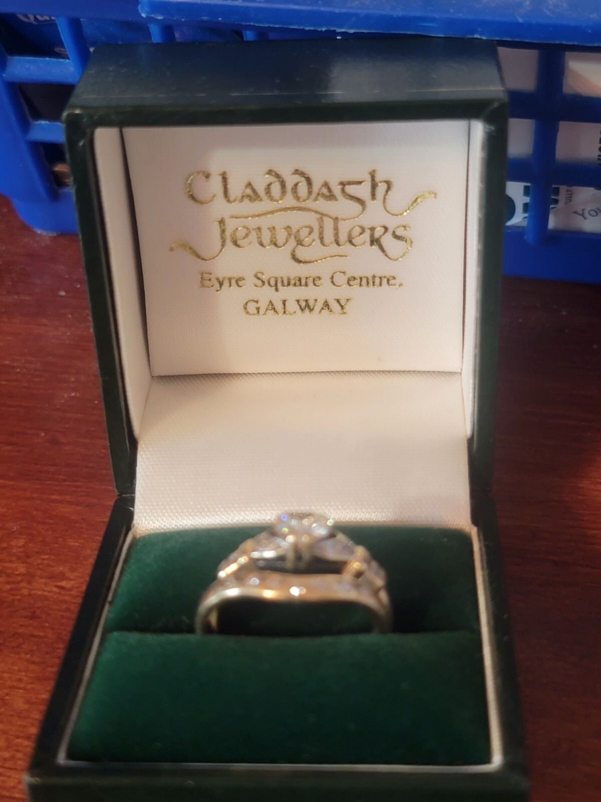 Authentic Claddagh Wedding Ring Set From Ireland. - image 3
