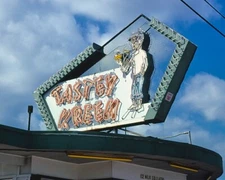 8x10 Vintage photo of Tasty Kreem ice cream sign, Rt. 49, Gulfport, Mississippi.