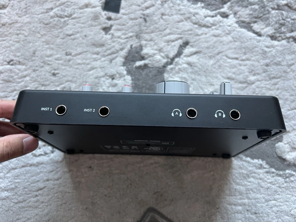 Solid State Logic SSL2-MKII 32-Bit 192kHz 2x2 USB-C Audio Interface - Image 3 of 4