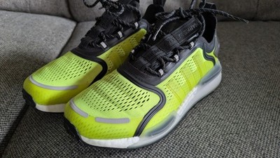 Adidas NMD V3 Solar Core Black Gr. UK7/EUR40