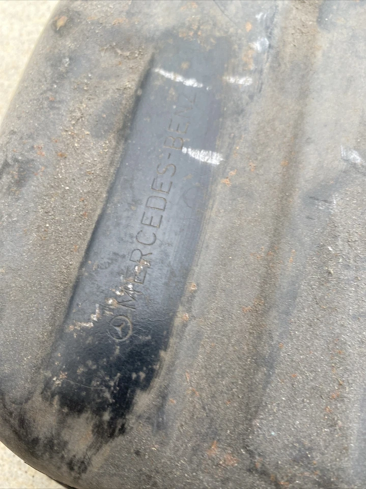 1150100428 PARTÉN DE ACEITE 220D 240D 230 300D 300CD 300TD Stock Antiguo GENUINO MBZ VER FOTOS Foto 2 de 4