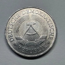 1982 Germany 1 Mark - Beautiful Coin - #B-063