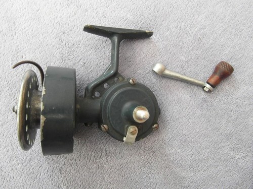 Lot De 3 Moulinets De Pêche Anciens - Pour Collection Ou Décoration