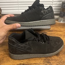 Jordan Flight 3 Low Youth Size 7 Black Good Used Condition .