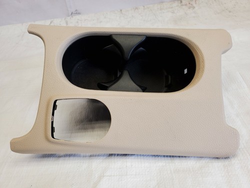 2015-2019 Mercedes GLA250 X156 Center Console Cup Holder Assembly A1766804800 - Picture 2 of 7