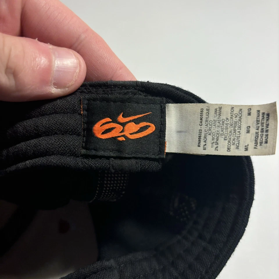 Nike 6.0 Para Hombres Informal Billete Plano Ajustado Skateboard Gorra Sombrero Negro/Rojo Talla M/L Foto 4 de 4