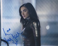 Amy Jackson Supergirl Autographed Signed 8x10 Photo COA 2019-2