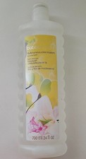 Avon Bubble Delight Lily Honeysuckle Blossom Bubble Bath 24 oz. NOS