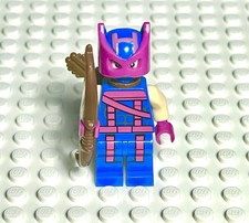 Custom Classic Avengers Hawkeye Clint Barton ...