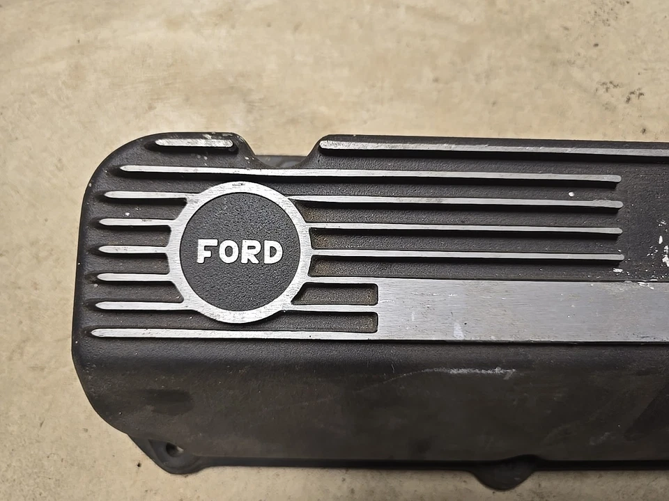 Cubierta de válvula Holley - Mickey Thompson 429-460 Big Block Ford 103R-52BX con aletas Foto 2 de 4