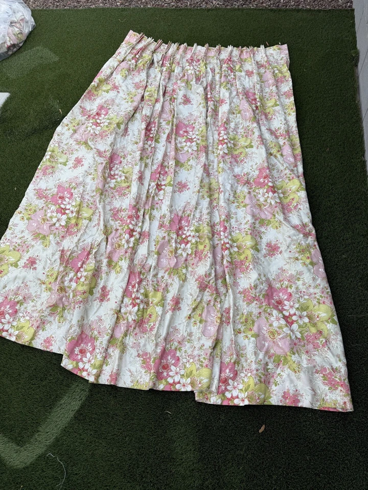 2 cortinas florales vintage rosas y verdes cortinas plisadas de pellizco paneles de flores años 60 Foto 2 de 4