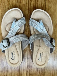 Clarks Brynn Madi  Ultimate Comfort Thong Sandals Women's 6.5 Wide Sand Beige