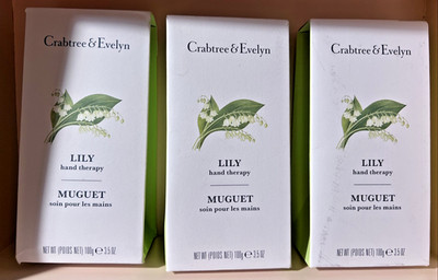 3x Crabtree & Evelyn Lily Hand Therapy 3.5 oz New Sealed Lot x 3 Lotion Boxed