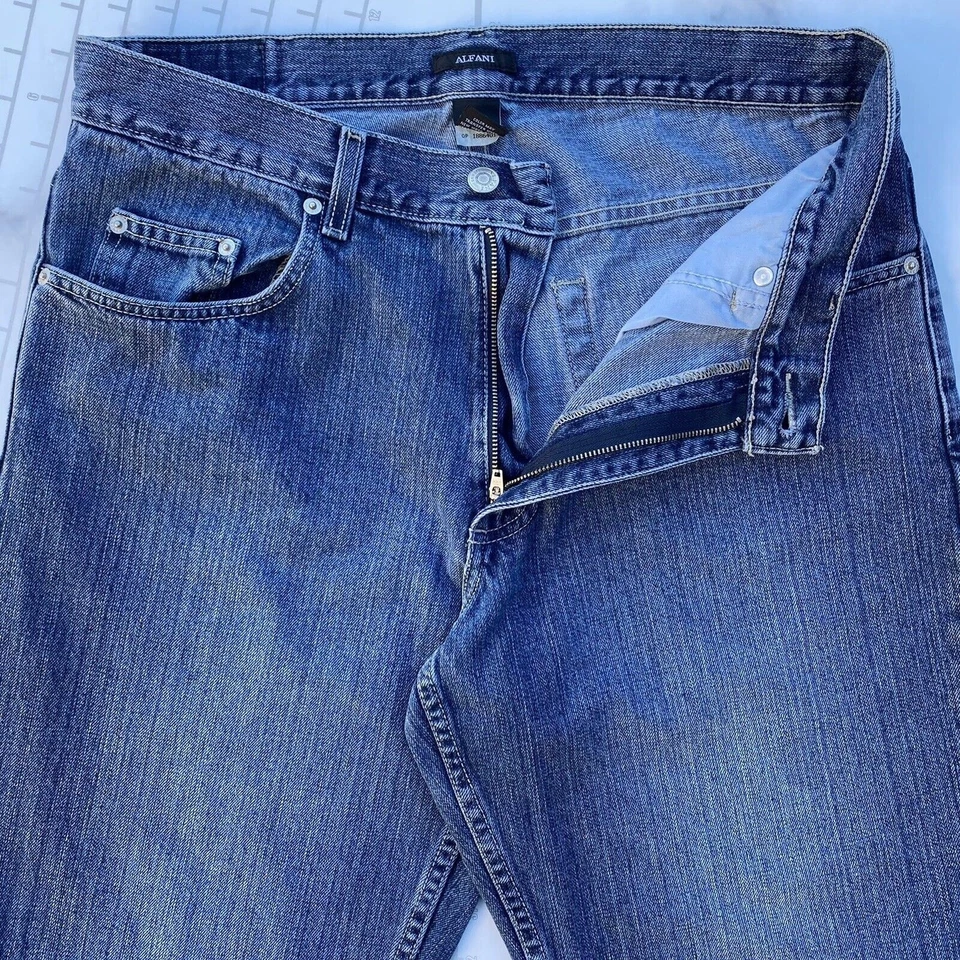 Jeans ALFANI Para Hombre Talla 32x30 Azul Relajado Recto Desteñido Trabajo Denim Etiqueta 34x30 Foto 2 de 4