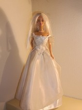 Barbie sposa 1998 con piedistallo