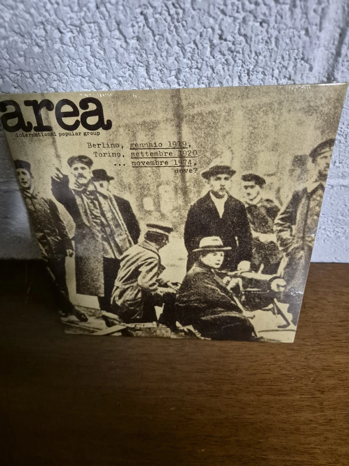 Foto 1 di 2