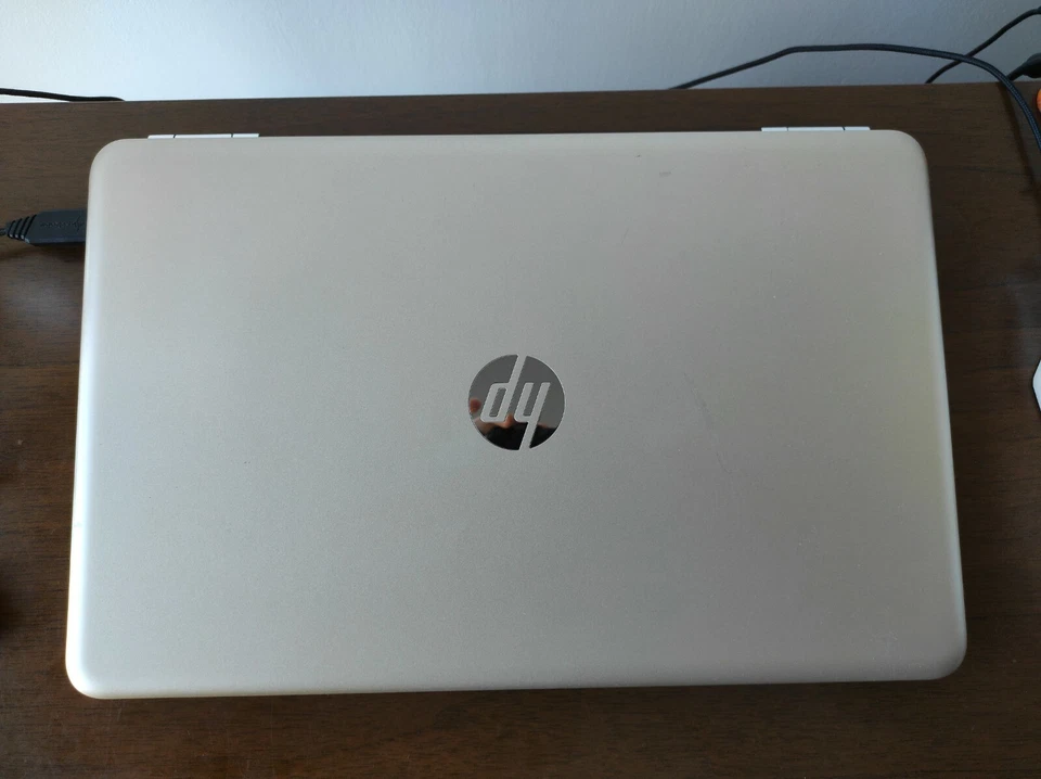 Laptop HP Pavilion 15 usato ottime condizioni,i7,12GB RAM,1TB HDD+128GB SSD - Immagine 2 di 4