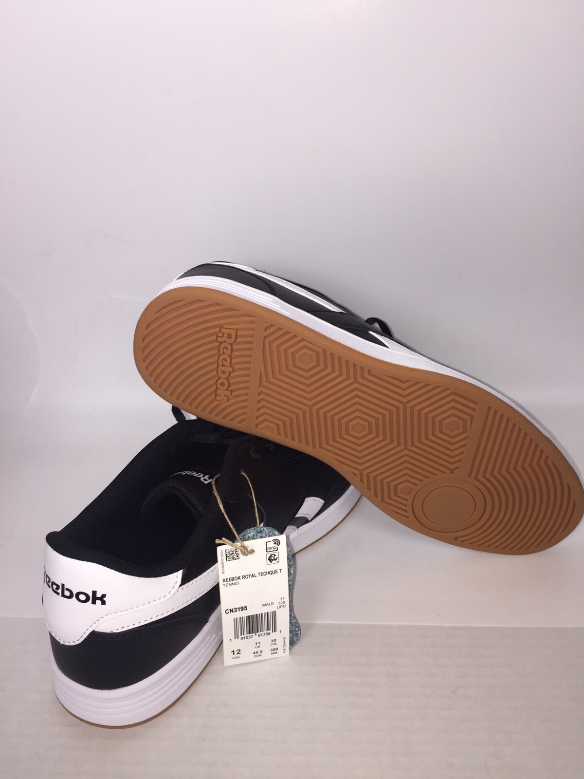 New UNIVERSAL Shoes Men Reebok Royal Techque CN3195 Black And White Sz 12 |  eBay