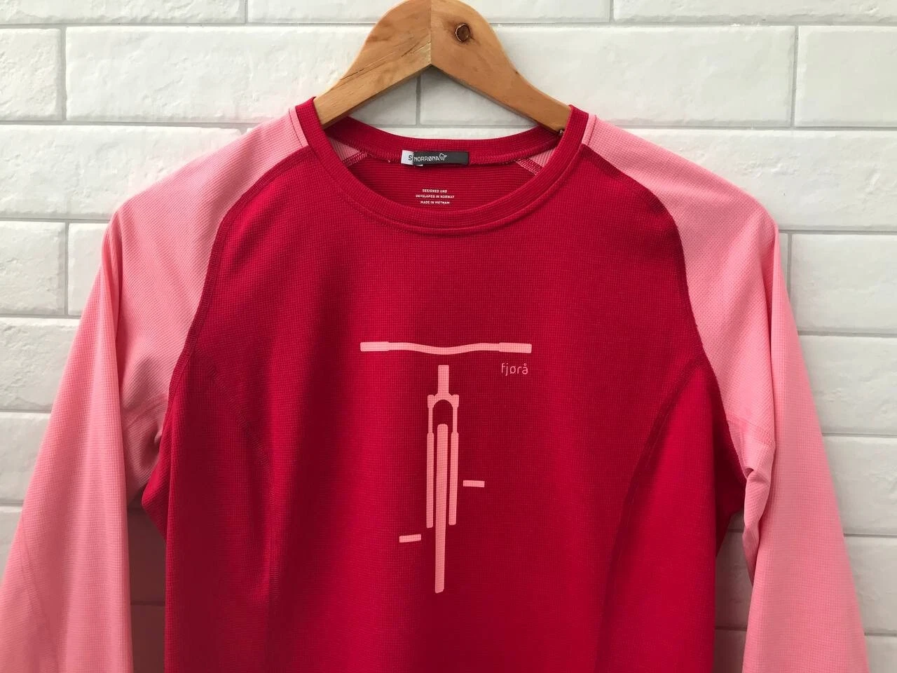 narrona fjora lightweight equaliser shirt
