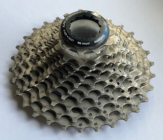 Shimano Ultegra 11 30 CS R8000 11 Speed Cassette Silver ICSR800011130