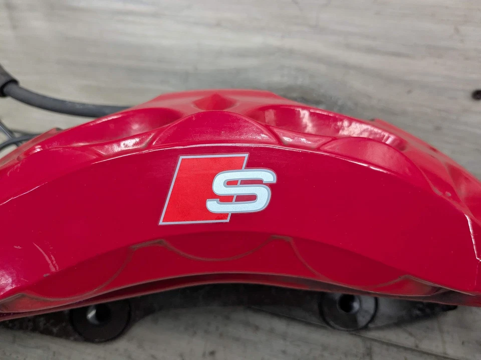 Juego de pinzas de freno delanteras traseras rojas Sport Line 18-24 OEM AUDI A4 A5 S4 Q5 SQ5 Foto 4 de 4