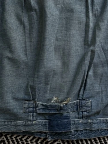 Levi’s  Blue Denim extra light distressed rare L image 9