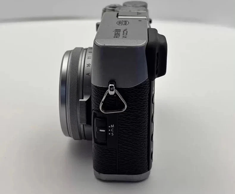 Fujifilm X100T 16MP X-Trans CMOS II sensor Compact Digital Camera X Series - Image 2 of 4