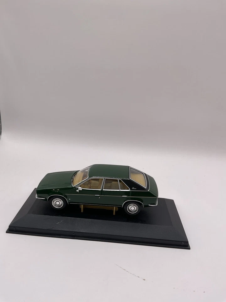 Vanguards VA10200 Austin Princess 1800HL Brooklands Green Diecast Car 1/43 Scale - Image 2 of 4