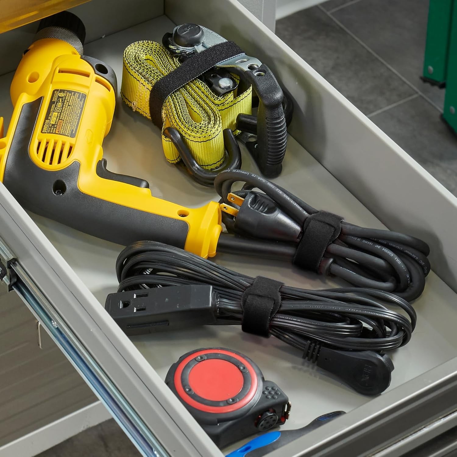 Self-GRipping Cable Ties Reusable Nylon Black 40 Pack for Cord Management