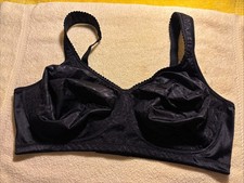 Playtex 18 Hour Ultimate Lift n Support Wire free Bra 4745 Black 40D FR/SHP