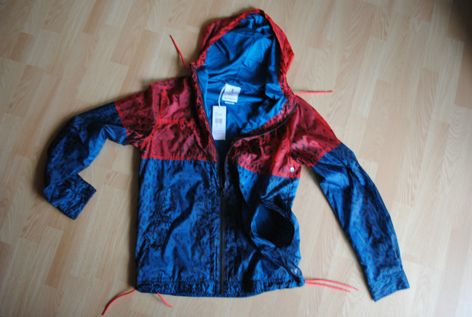 ARC'TERYX Adidas Bloccato Giacca a Vento M L Allenamento x Opening Ceremony Jeremy Scott